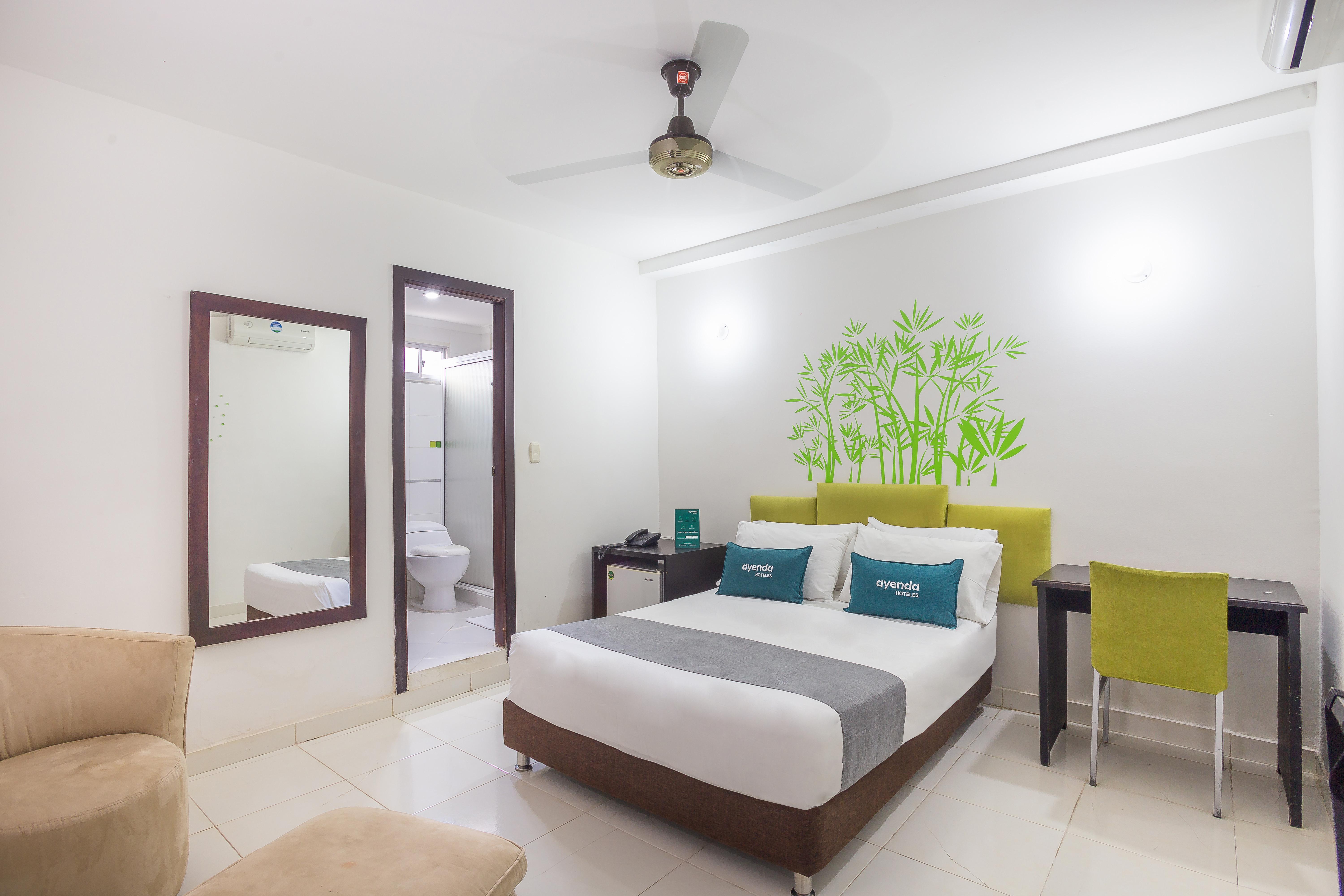 Ayenda Casa Real Hotel มอนเตริอา ภายนอก รูปภาพ