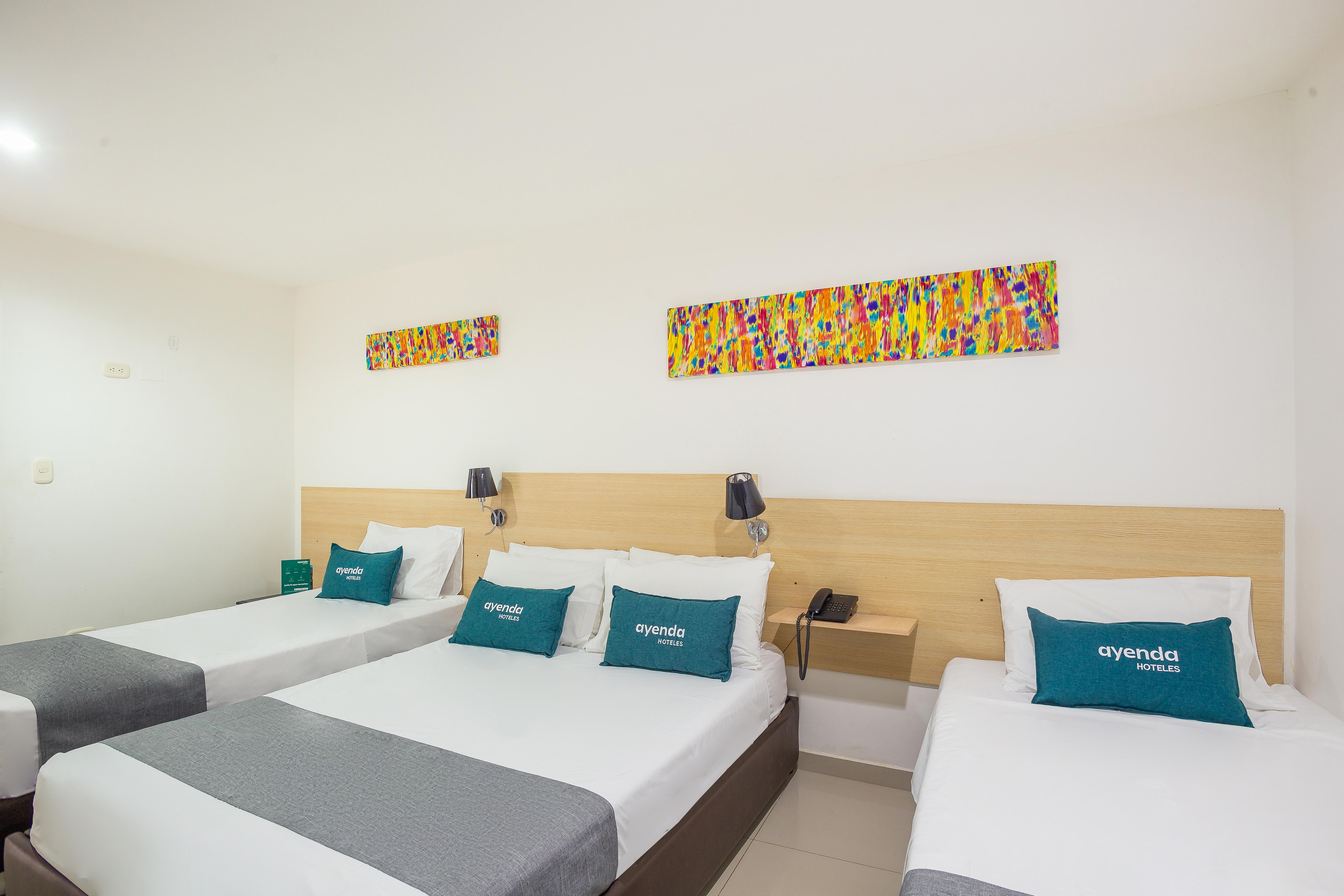 Ayenda Casa Real Hotel มอนเตริอา ภายนอก รูปภาพ